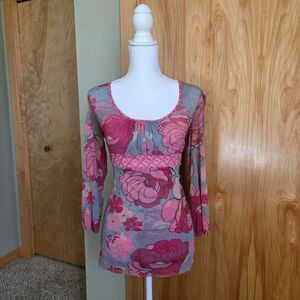 y2k sweet pea floral mesh top empire scoop neck